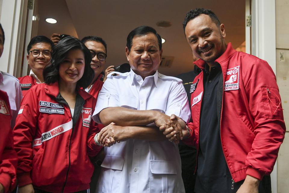 Dua nama kader pendukung pasangan Prabowo Subianto - Gibran Rakabuming Raka masuk dalam daftar komisaris MIND ID, yakni Fuad Bawazier dan Grace Natalie.