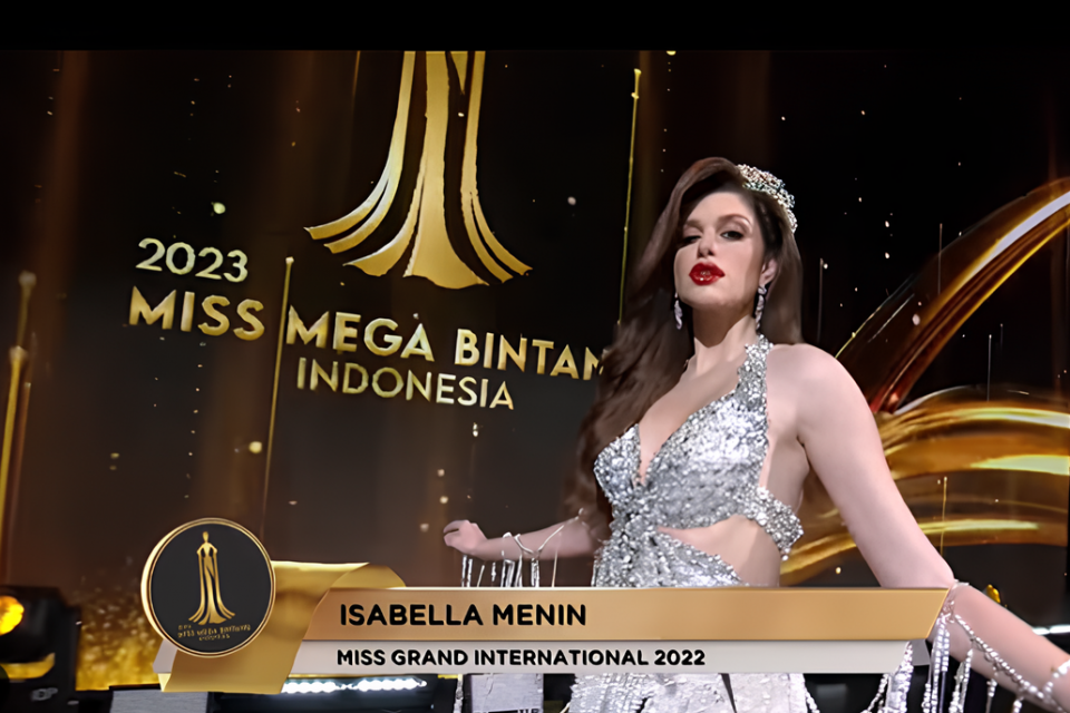 Miss Grand Indonesia merupakan ajang kecantikan bagian dari Miss Grand International. Kontes kecantikan ini memiliki visi dan misi untuk menghentikan kekerasan dan peperangan di dunia. \