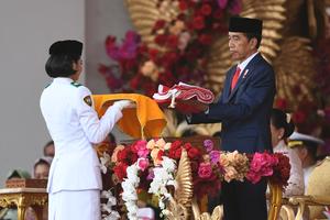 Upacara penurunan bendera HUT ke-78 RI