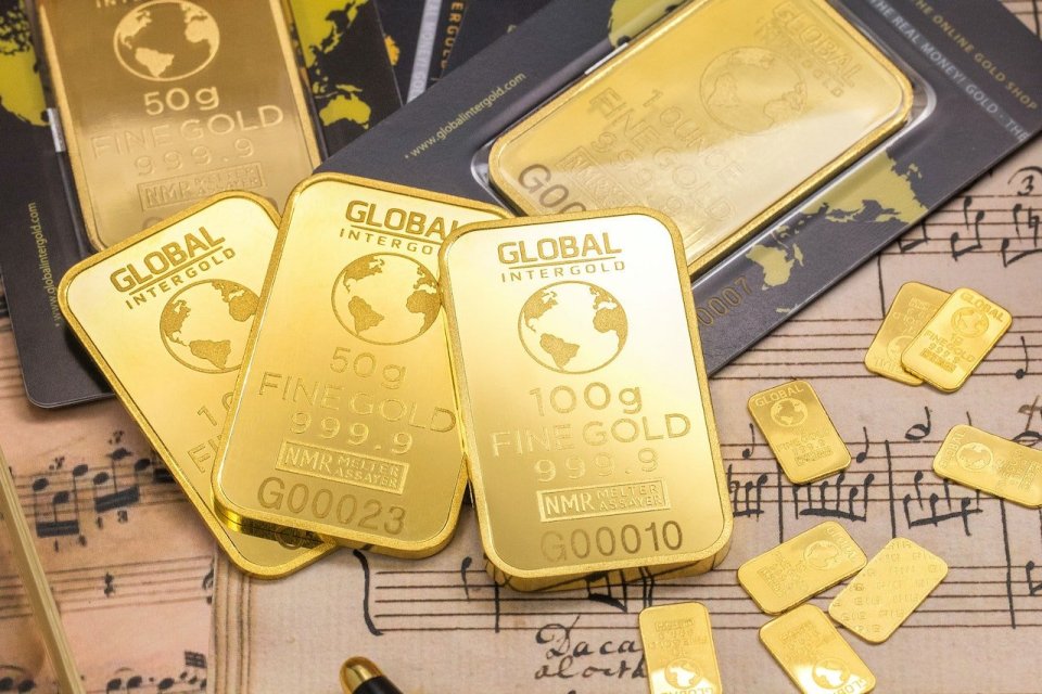 Kelebihan investasi emas, investasi emas, investasi emas adalah, apa itu investasi emas, bagaimana investasi emas