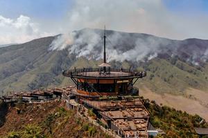 Kebakaran hutan dan lahan Gunung Bromo