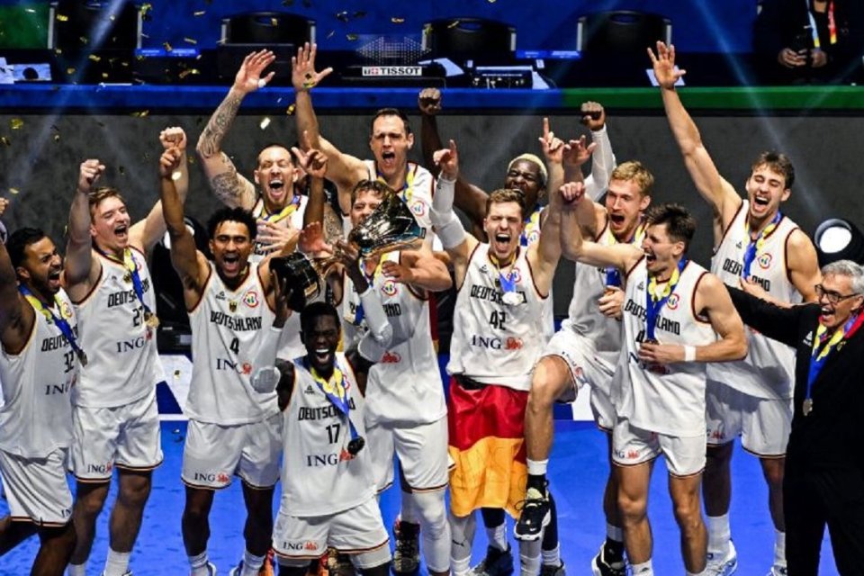 Jerman menjuarai Piala Dunia FIBA 2023 usai menundukkan Serbia di Manila, Filipina pada Minggu (10/9). Foto: Antara.