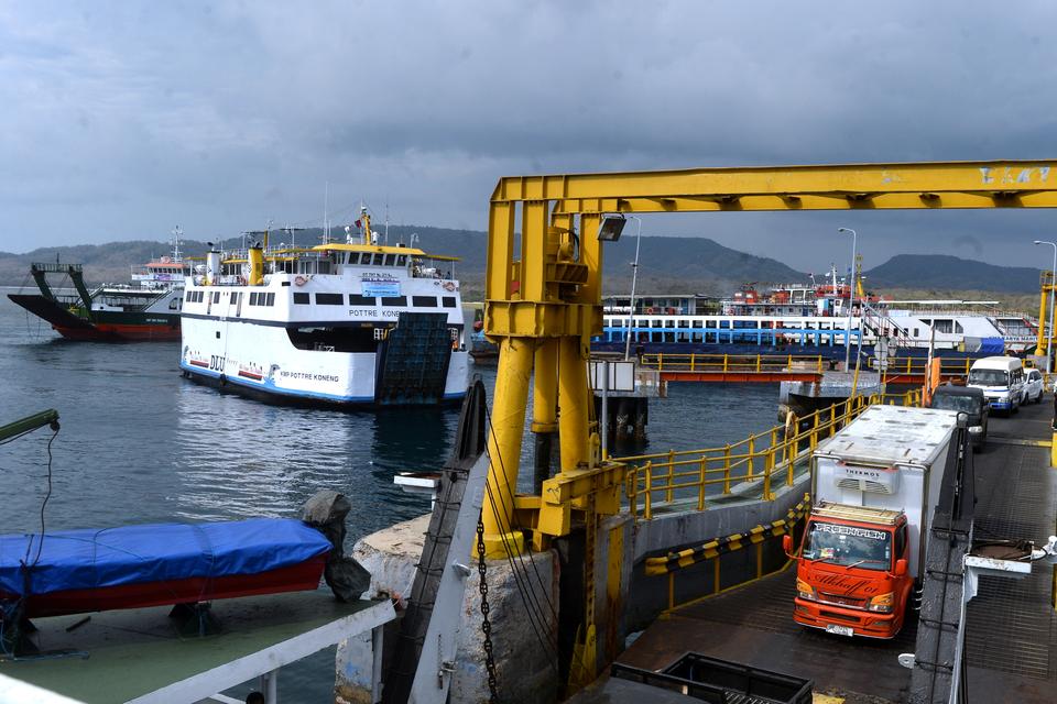 kapal laut, nataru, natal 2023, tahun baru 2024