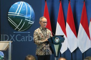 Ketua Dewan Komisioner OJK, Mahendra Siregar di acara peluncuran Bursa Karbon Indonesia.