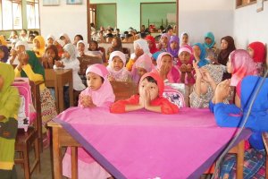 Ilustrasi, kegiatan memperingati Maulid Nabi di sekolah.