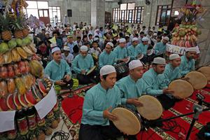 Peringatan Maulid Nabi Muhammad SAW 1445 H