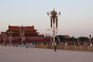 Wisata di Lapangan Tiananmen jelang Hari Nasional China