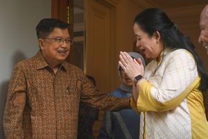 Puan Maharani bersilaturahmi ke Jusuf Kalla