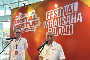 Menteri Koperasi dan UMKM Teten Masduki saat konferensi pers dalam acara Indonesia Digital MeetUp