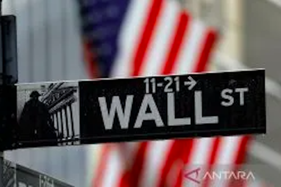 Bursa Wall Street Berakhir Menguat, S&P Capai Level Tertinggi Baru