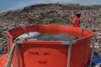 Kebakaran sampah di TPA Suwung Bali belum padam