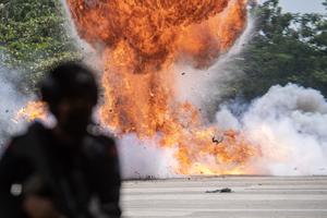 Simulasi pengamanan Pemilu 2024 di Palembang