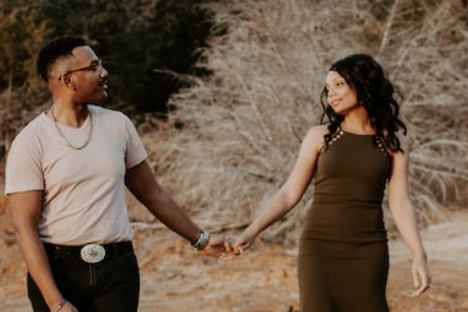 Kata-kata Cinta Romantis Menyentuh Hati