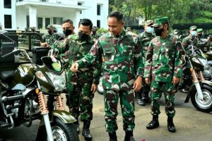 Mayjen TNI Agus Subiyanto saat menjadi Pangdam Siliwangi. Agus dilantik sebagai KSAD pada Rabu (25/10). Foto: Antara.