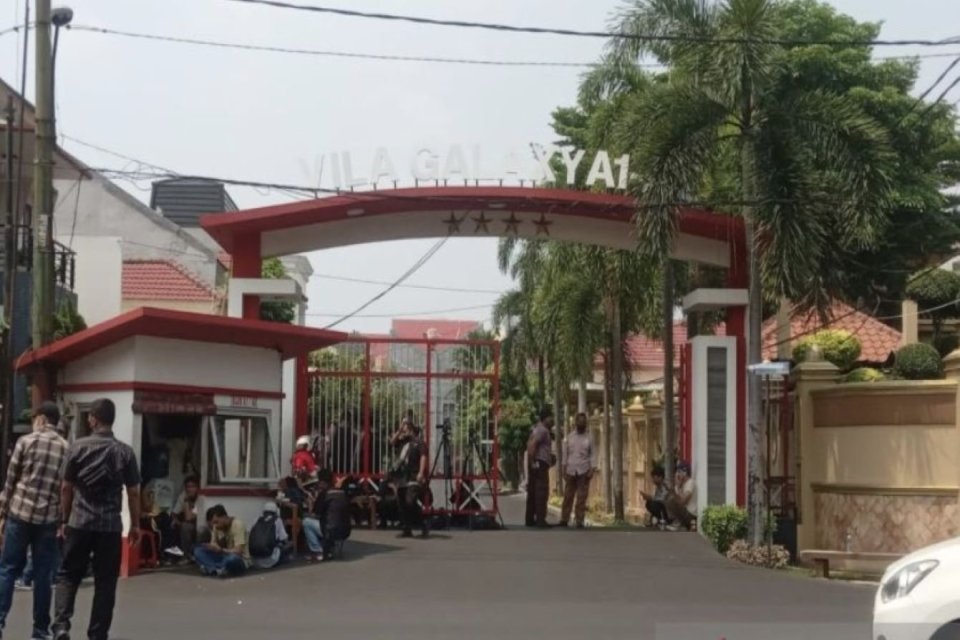 Polisi Geledah Rumah Ketua KPK Firli Bahuri