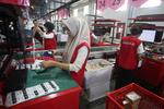 Penjualan produk kecantikan melalui marketplace