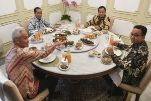 Presiden makan siang bersama tiga bacapres