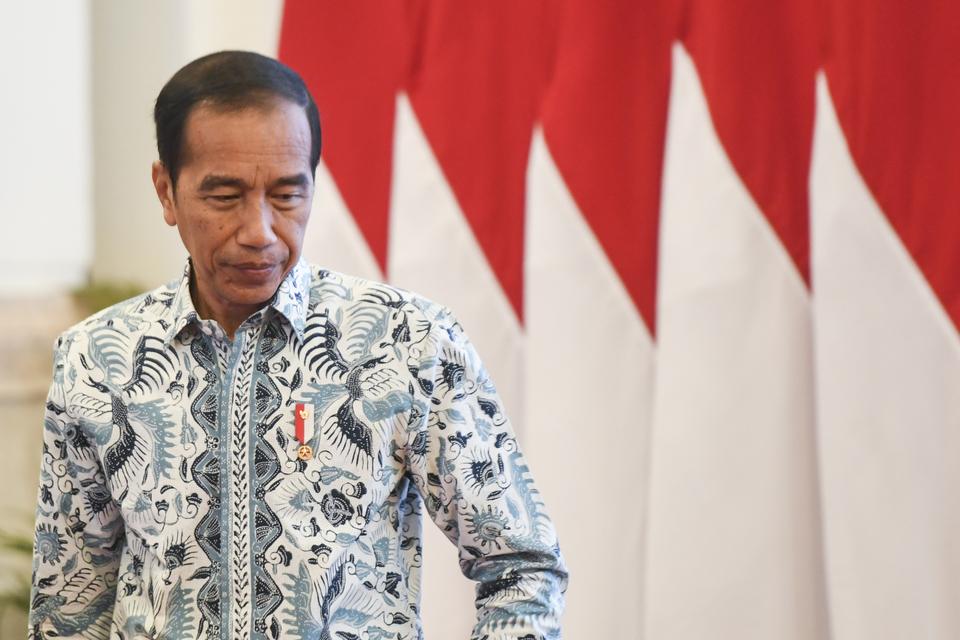 Presiden Joko Widodo memberikan arahan kepada penjabat kepala daerah se-Indonesia di Istana Negara, Jakarta, senin (30/10/2023). Dalam arahannya Presiden meminta penjabat kepala daerah dapat mengendalikan inflasi di daerah, menjaga iklim investasi, mengal