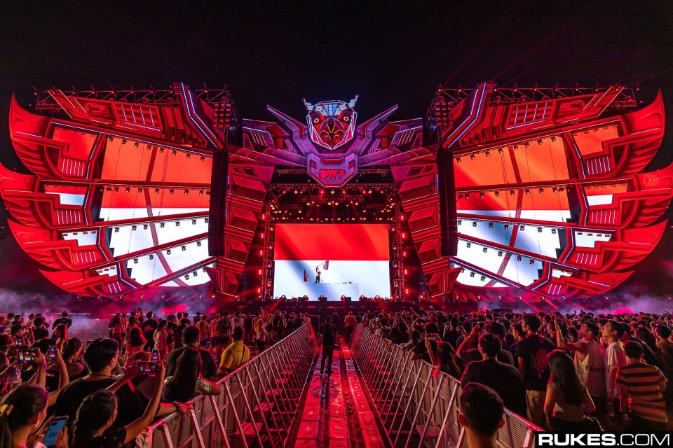 Djakarta Warehouse Project XV 