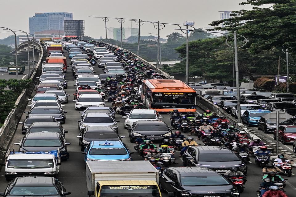 jalan tembus jakarta, macet, kemacetan