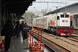PT KAI tambah 84 perjalanan kereta untuk libur Nataru