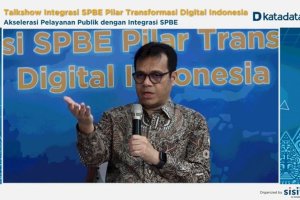 Wakil Menteri Komunikasi dan Informatika Nezar Patria di acara Integrasi SPBE Pilar Transformasi Digital Indonesia. Foto: Youtube/Katadata.