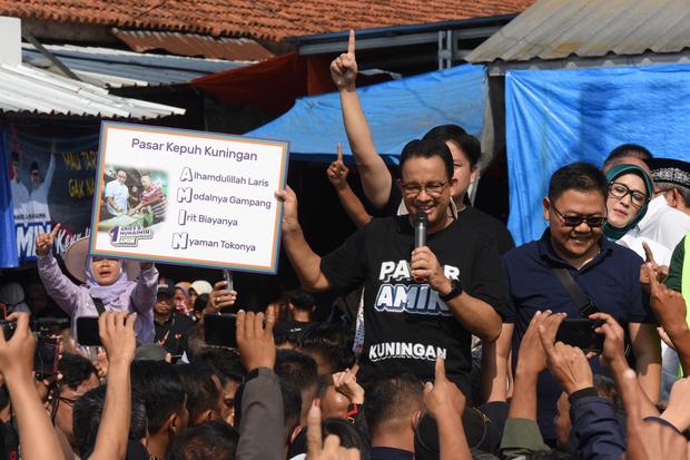 Anies kunjungi Pasar Kepuh