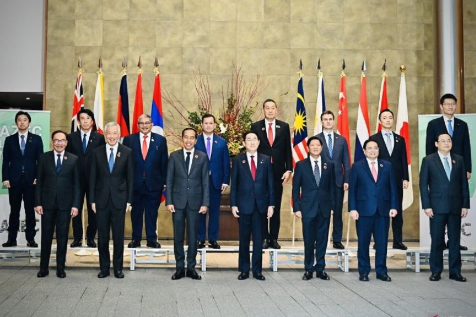 jokowi, ktt azec, emisi, jepang