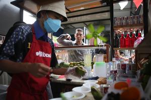 Peluncuran zona kuliner halal di Masjid Istiqlal