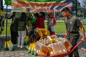 Gelar pangan murah di Bandung
