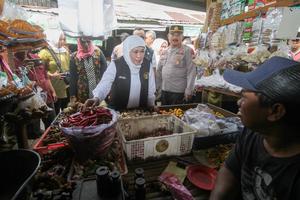 Kunjungan Gubernur Jawa Timur di Pasar Krian Sidoarjo