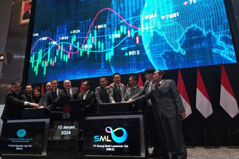 Harga Saham Sinergi Multi Lestarindo Terbang Tinggi di Debut Perdana