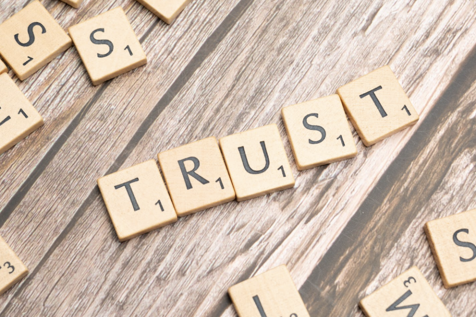 Cara Menerapkan Kejujuran di Rumah