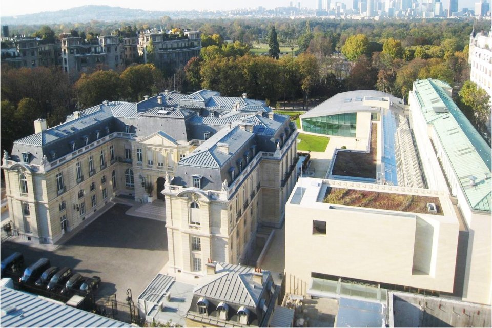 Kantor Pusat OECD di Paris, Prancis.