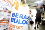 Perum Bulog distribusikan 697 ton beras di Aceh
