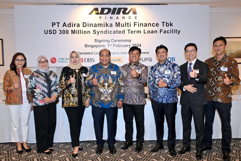 PT Bank DBS Indonesia bersama lima bank lainnya menandatangani perjanjian fasilitas sindikasi (syndicated loan agreement) senilai US$300 juta atau sekitar Rp4,7 triliun untuk PT Adira Dinamika Multi Finance Tbk (ADMF). 
