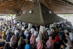 Ziarah makam Sunan Bonang jelang Ramadhan