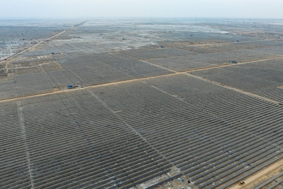 Khavda Renewable Energy Park milik Adani Group