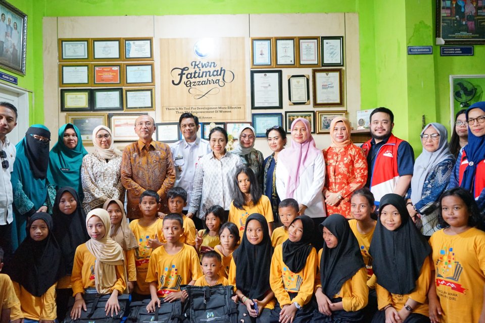 Dalam kunjungan Kementerian Pemberdayaan Perempuan dan Perlindungan Anak (PPPA) ke Provinsi Sulawesi Selatan, Menteri PPPA I Gusti Ayu Bintang Darmawati berkesempatan mengunjungi Kelompok Wanita Nelayan Fatimah Azzahra yang merupakan binaan Pertamina seja