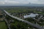 Tol Trans Jawa H-1 lebaran lancar