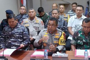 Konpers Bentrok Brimob dan TNI AL