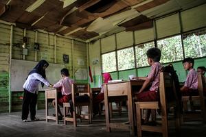 Sekolah rusak di Palangka Raya