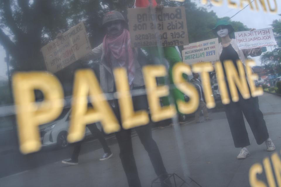 Mahasiswa Oxford dan Cambrigde Berkemah Protes Perang di Gaza