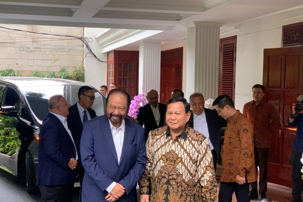 Ketua Umum Partai Nasdem Surya Paloh bertemu Ketua Umum Partai Gerindra Prabowo Subianto di Jakarta, Kamis (25/4). Foto: Amelia Yesidora