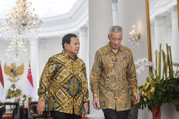 Jokowi dan PM Lee kenalkan masing-masing calon pemimpin negara