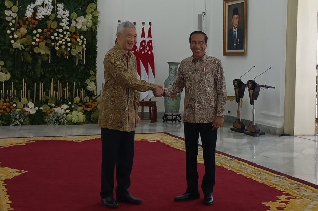 Presiden Jokowi dan PM Singapura Lee Lee Hsien Loong di Istana Bogor, Jawa Barat pada Senin (29/4).