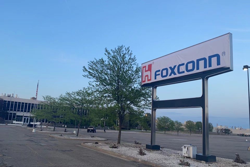 Foxconn, iphone,