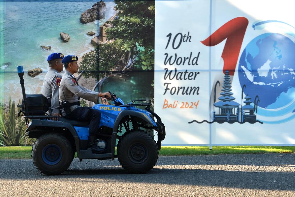 Presiden Joko Widodo (Jokowi) bakal hadir untuk membuka pertemuan forum air terbesar di dunia, World Water Forum (WWF) ke-10, yang akan digelar pada 18-25 Mei 2024 di Nusa Dua, Bali.