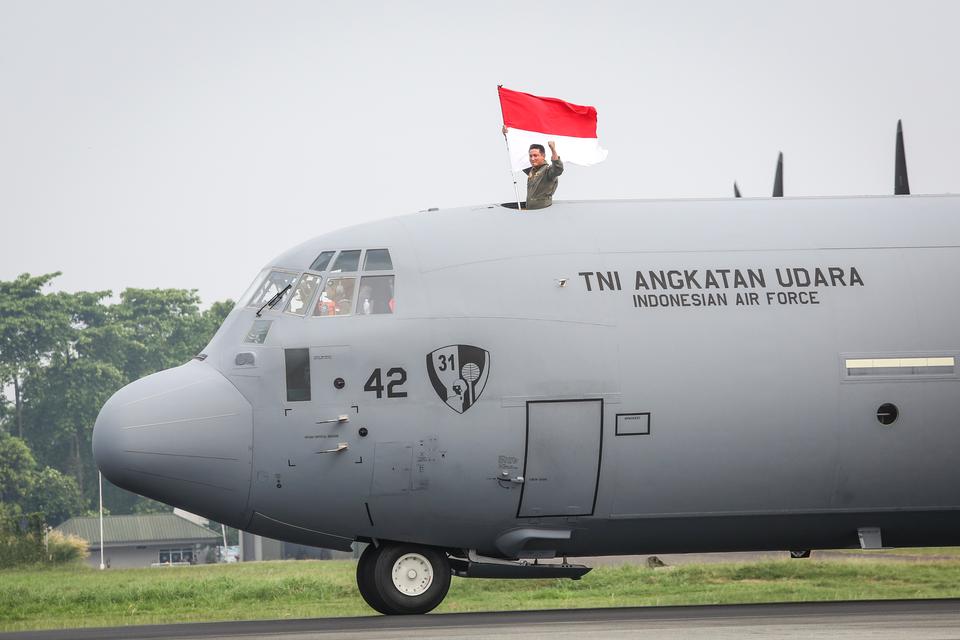 Pesawat C130J Super Hercules A1342 tiba di Lanud Halim Perdanakusuma, Jakarta, Kamis (16/5/2024). Unit kelima dari lima pesawat C130J Super Hercules pesanan Kementerian Pertahanan tersebut nantinya akan ditempatkan di Skadron Udara 31 Lanud Halim Perdanak