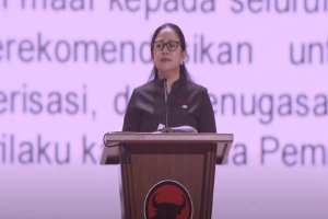 Ketua DPP Partai Demokrasi Indonesia Perjuangan Puan Maharani di penutupan Rakernas PDIP, Jakarta, Minggu (26/5). Foto: Youtube/PDIP